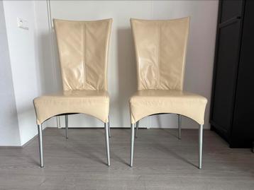 2 Nette Eetkamerstoelen | Leer | Ivoor Wit beschikbaar voor biedingen