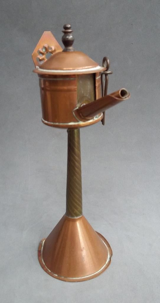 Om 1900-1950 Hollandse Olielamp Snotneus met Pittentrekker, Ophalen of Verzenden