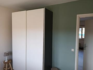 Kledingkast | Gratis op te halen beschikbaar voor biedingen