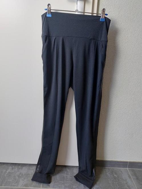 Japan TKY donkerblauwe travelstof broek mt. L, Kleding | Dames, Broeken en Pantalons, Zo goed als nieuw, Maat 42/44 (L), Zwart