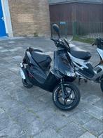 Nette Aprilia sr street 70cc 2t piaggio LC sr50/sr70, Ophalen, Tweetakt, Maximaal 45 km/u, 70 cc
