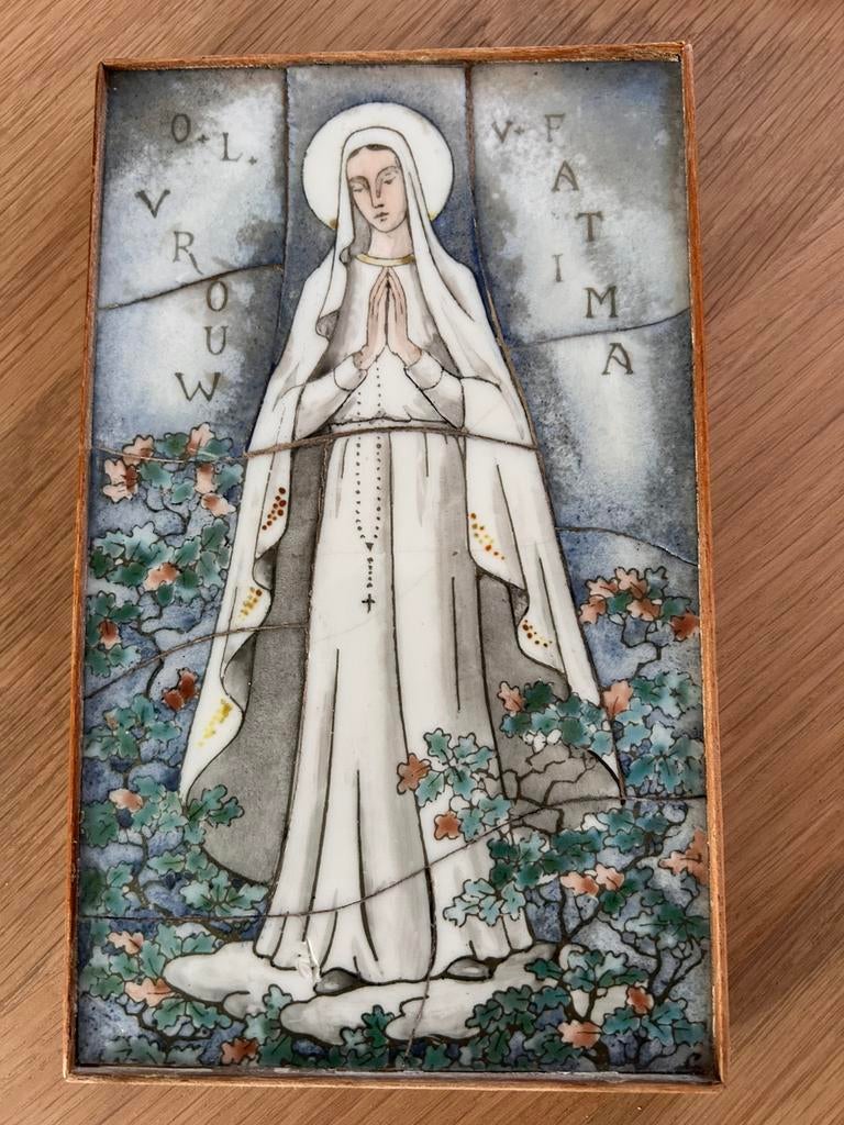 Onze lieve vrouw Fatima ,opaline glas, Ophalen of Verzenden, Gebruikt, Beeld(je)