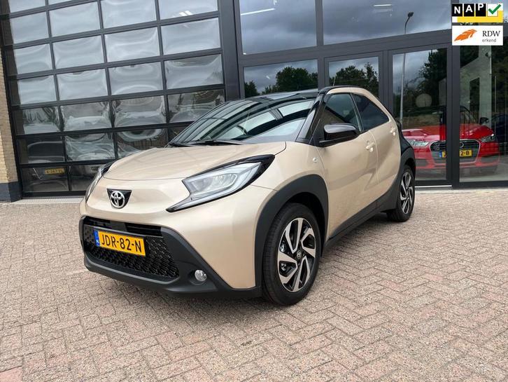 Toyota Aygo X VVT-i MT Pulse, Nieuw, Rijklaar !, Auto's, Toyota, Bedrijf, Te koop, Aygo X, ABS, Achteruitrijcamera, Adaptive Cruise Control