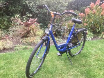 Damesfiets beschikbaar voor biedingen