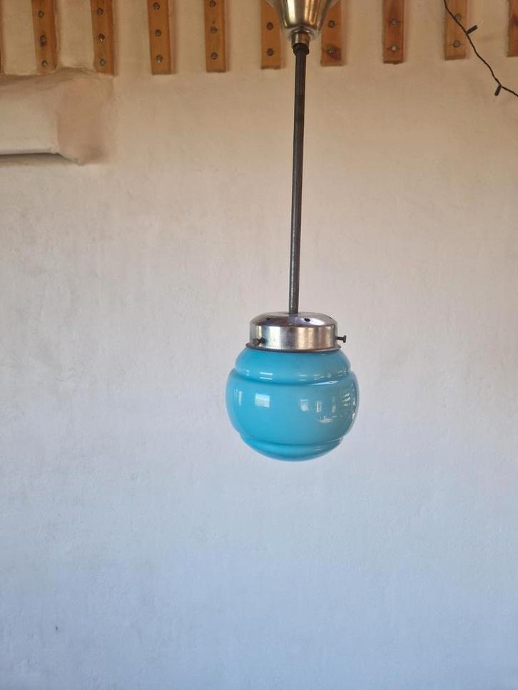Art deco lamp blauw glas chrome. , Huis en Inrichting, Lampen | Hanglampen, Gebruikt, Minder dan 50 cm, Glas, Ophalen of Verzenden