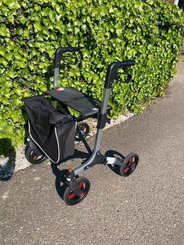 Gebruikte aluminium rollator grijs  beschikbaar voor biedingen