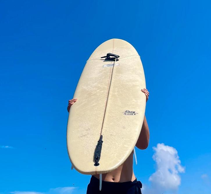 Magic Shot 8 inch Hardtopper Surfboard - Zo goed als nieuw, Watersport en Boten, Golfsurfen, Zo goed als nieuw, Longboard, Met vinnen