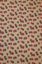 Vintage kerststof lichtgeel met rode en groene kerstballen, Diversen, Kerst, Ophalen of Verzenden, Zo goed als nieuw