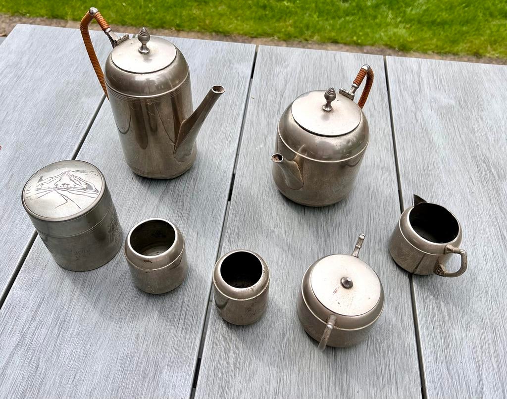 Tinnen set van mijn oma, Ophalen