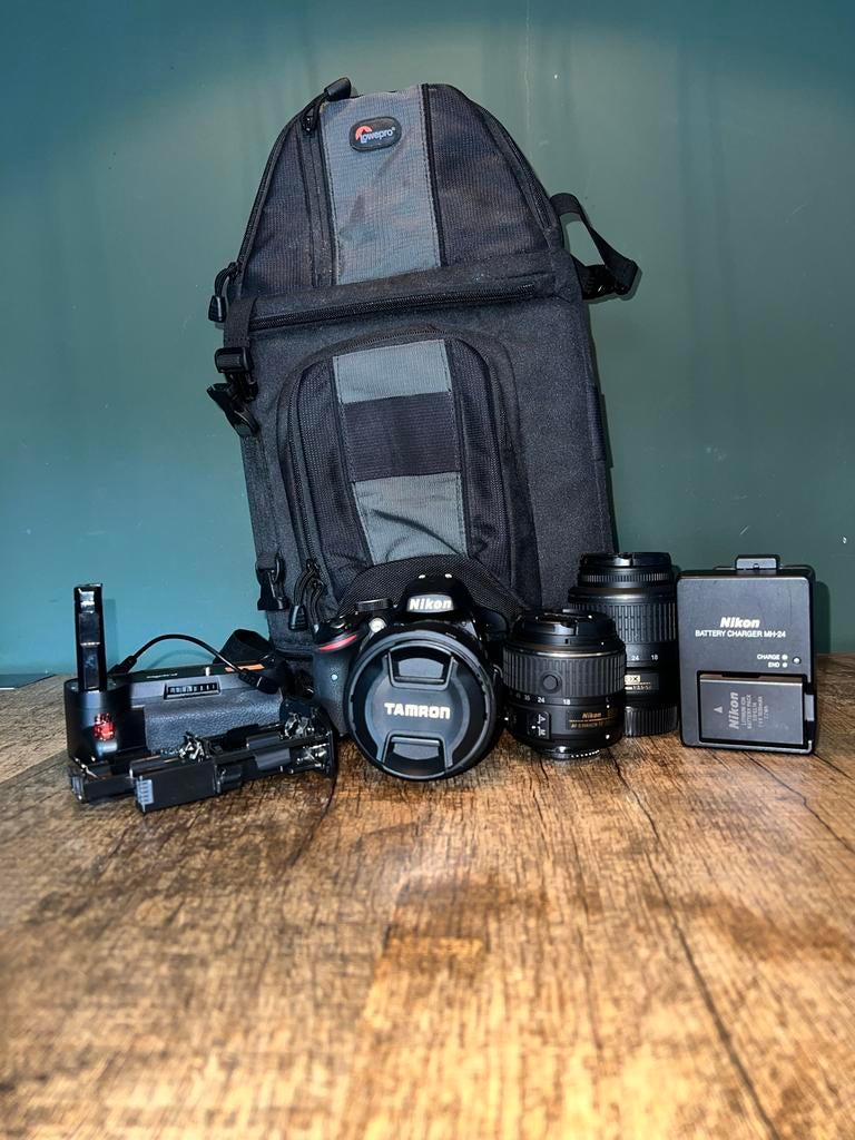 Nikon d3200, Spiegelreflex, Ophalen of Verzenden, Zo goed als nieuw, Nikon