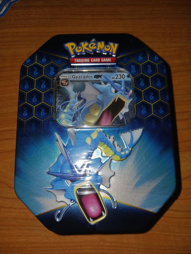 Hidden fates gyarados GX tin, Ophalen of Verzenden