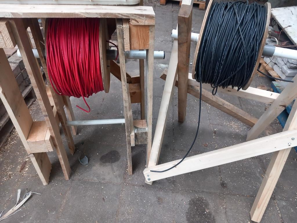 Diverse elektriciteitskabels op haspels, Ophalen of Verzenden, Gebruikt, Kabel of Snoer