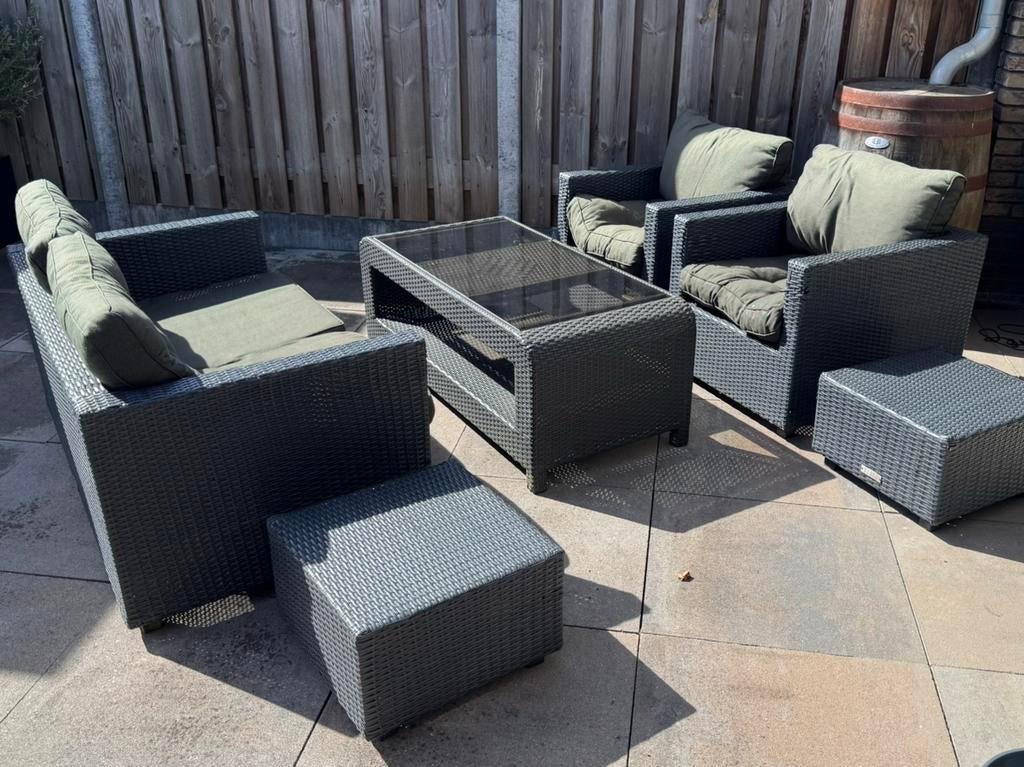 Complete lounge/Tuinset van Royal Patio, Ophalen, 4 zitplaatsen, Kunststof, Gebruikt