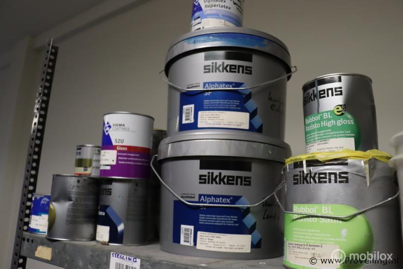 Online Veiling: Partij diversen bestaande uit o.a. UZIN U..., Gebruikt