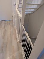 Traphekje verstelbaar (2x), Ophalen, Zo goed als nieuw