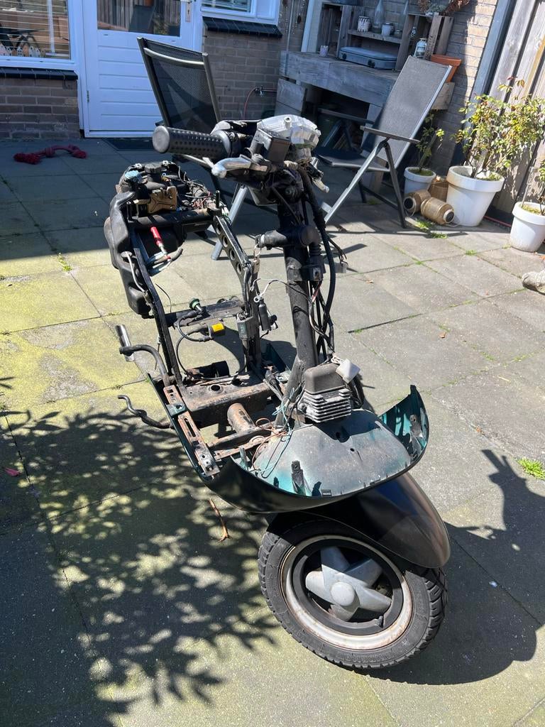 Skr 125cc compleet in onderdelen, Ophalen, Gebruikt, Frame, Piaggio