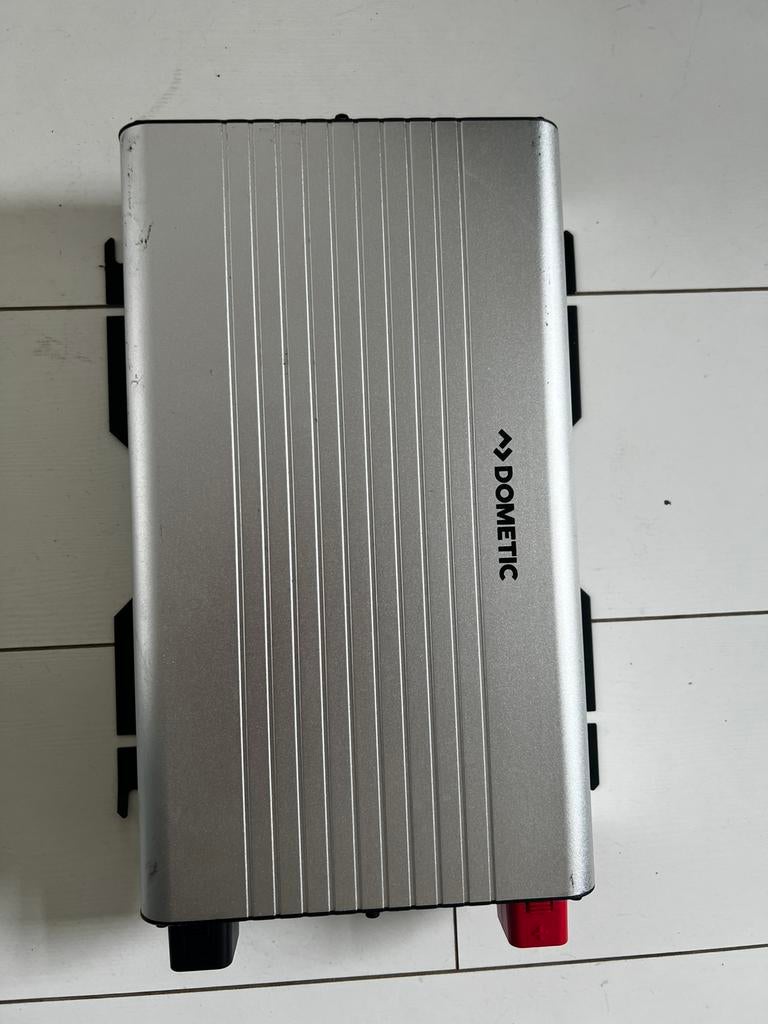 Omvormer Domestic 212, Ophalen of Verzenden, Zo goed als nieuw