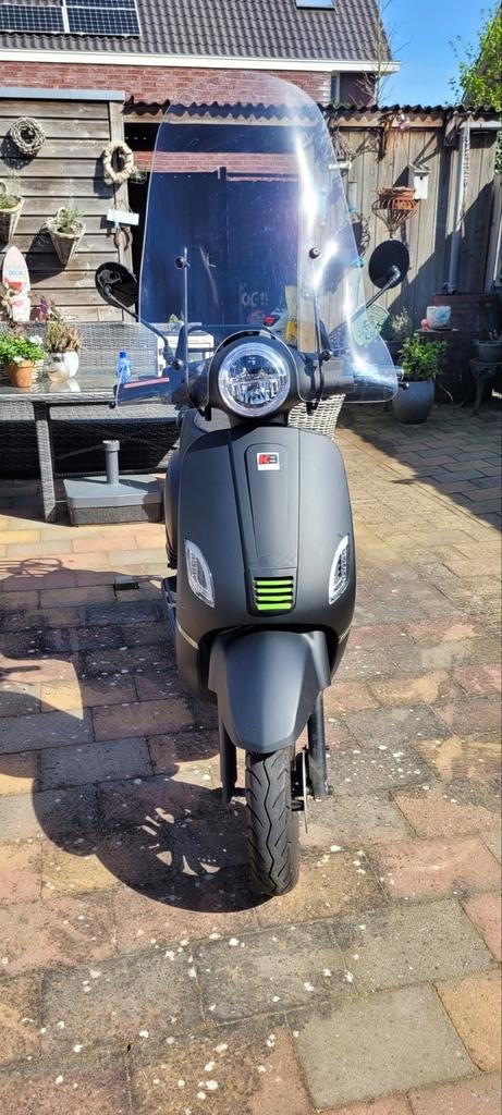 Killerbee elektrische scooter - Mat zwart, Ophalen, Zo goed als nieuw, Elektrisch, Overige merken