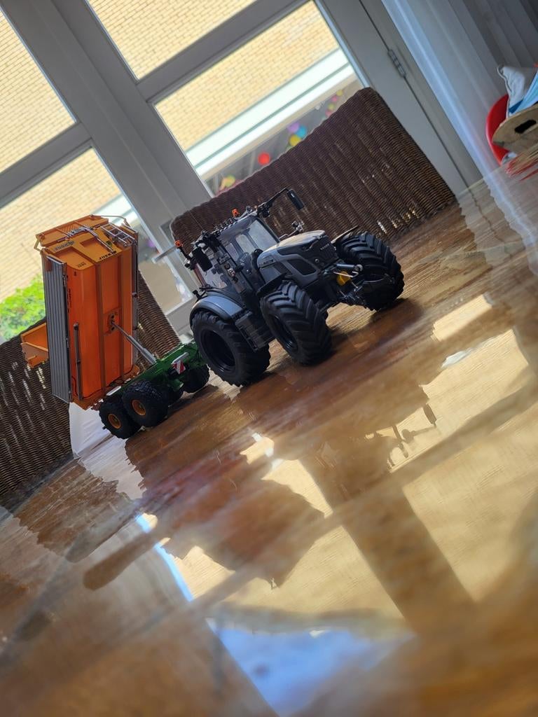 Fendt 620 vario verbouwd, Ophalen of Verzenden, Nieuw, Tractor of Landbouw, Universal Hobbies