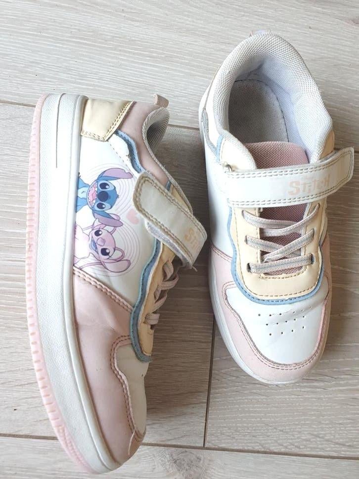 Schoenen Maat 34. Stitch. V Haren, Kinderen en Baby's, Kinderkleding | Schoenen en Sokken, Meisje, Schoenen, Ophalen of Verzenden