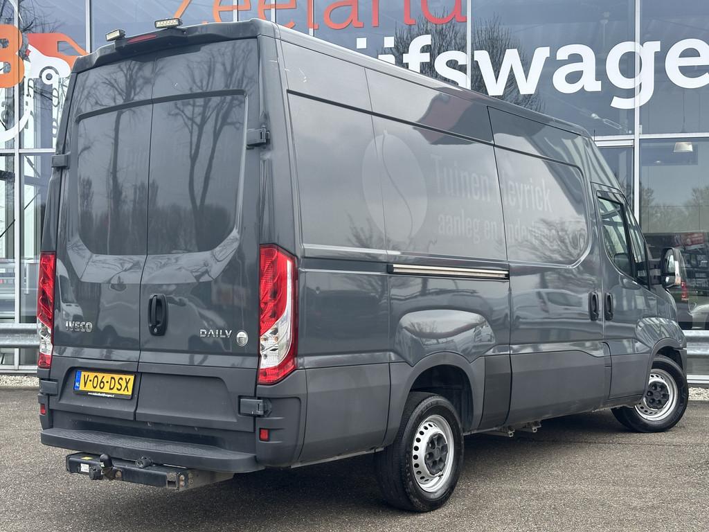 Iveco Daily 35C18V 3.0 180pk 352 H2 L | Trekhaak 3.5T | Airc, Auto's, 13 km/l, Gebruikt, 4 cilinders, Iveco