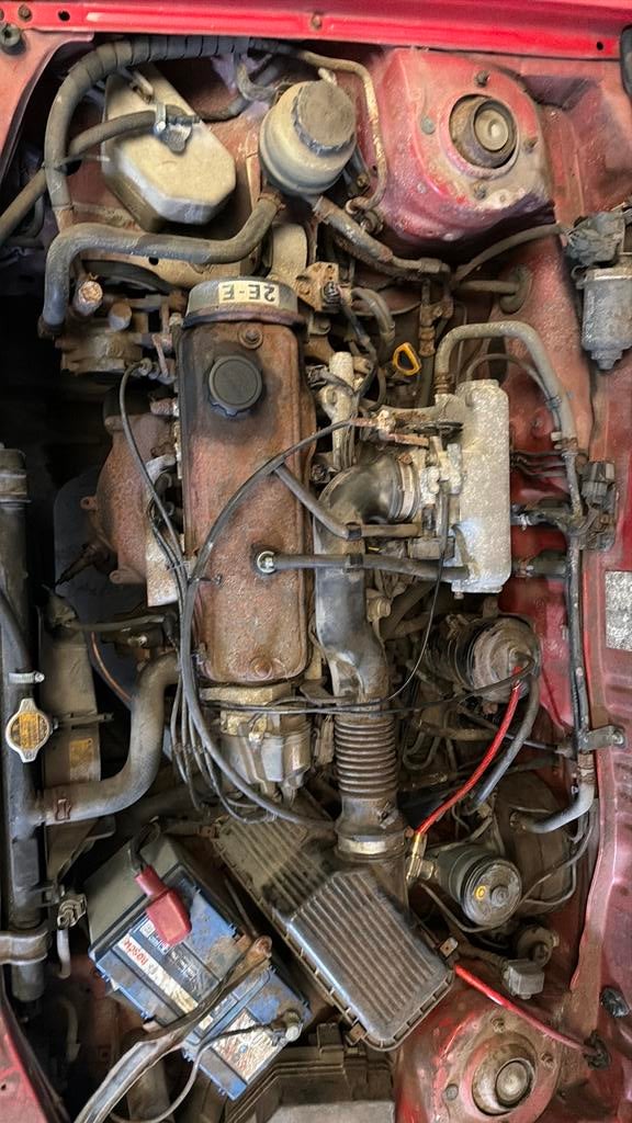 TOYOTA 1.3 2E-E motor en bak compleet, Ophalen of Verzenden, Toyota