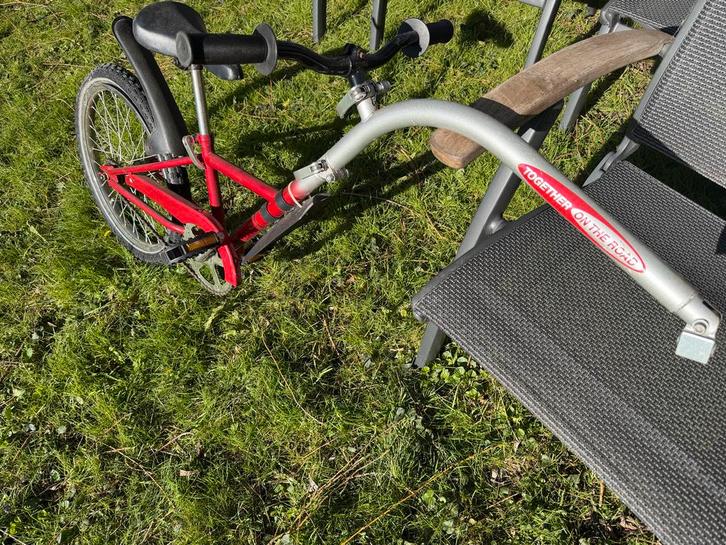 Aanhangfiets 'Together on the Road' voor zadelpen, Fietsen en Brommers, Fietsaccessoires | Overige Fietsaccessoires, Gebruikt