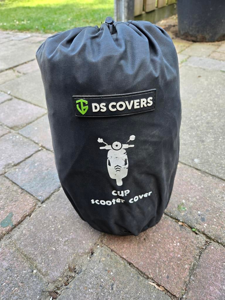 DS Covers Scooterhoes - Cup Scooter Cover, Fietsen en Brommers, Ophalen of Verzenden, Nieuw, Overige typen, DS Covers