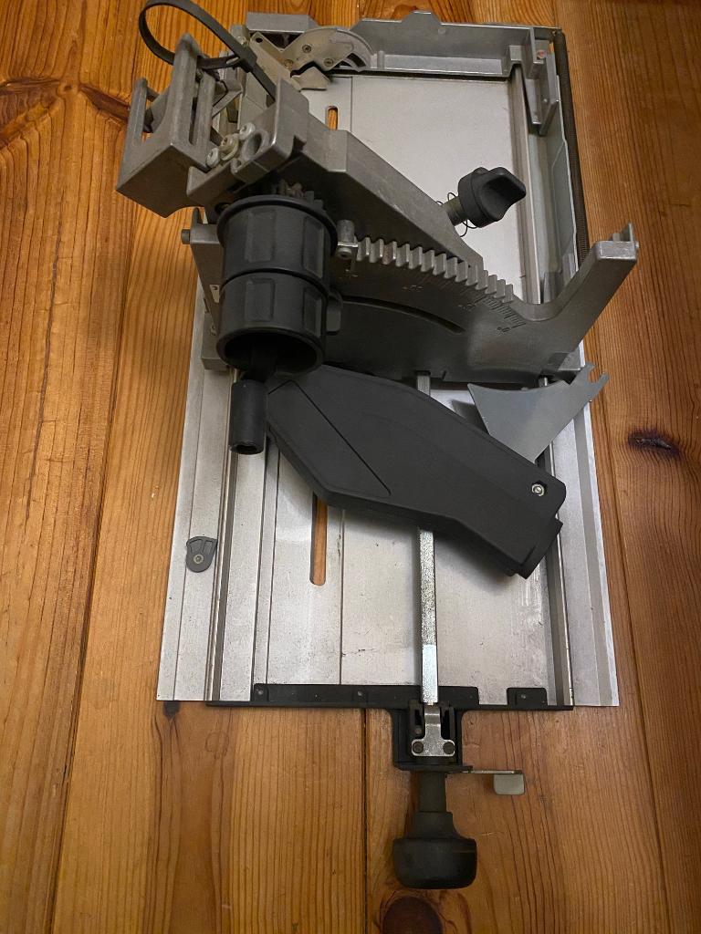 Festool Basis Plus, Ophalen, Gebruikt, Cirkelzaag, 30 tot 70 mm