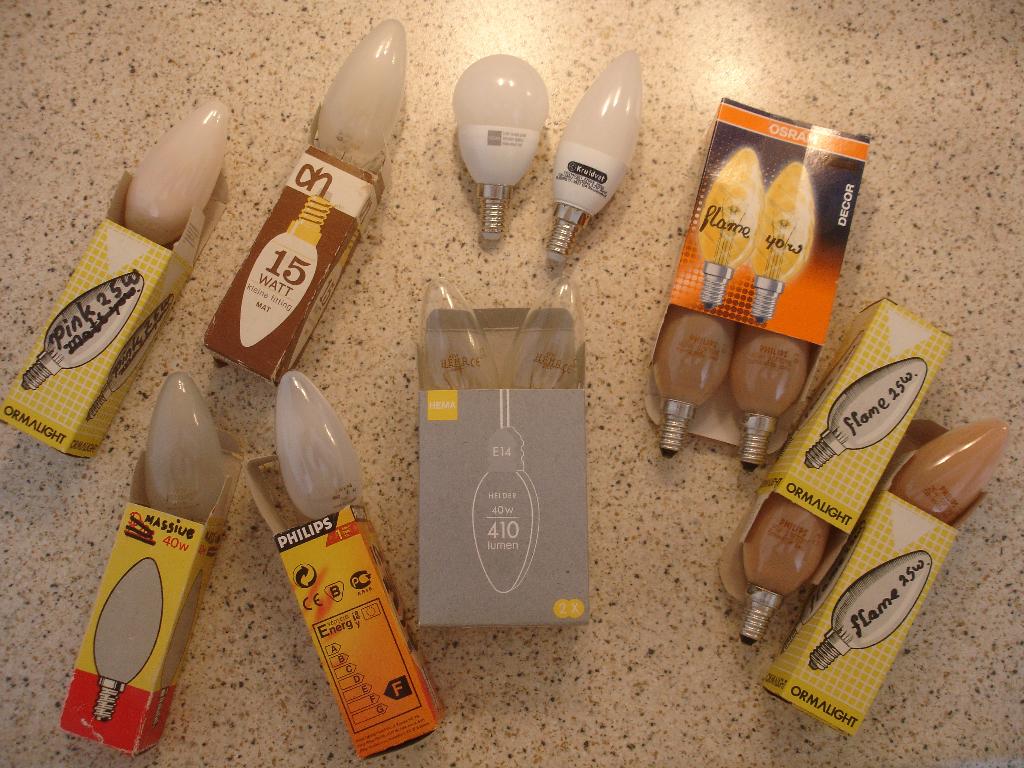 Diverse gloeilampjes, 12 stuks, kaars- & ledlampjes, E14!, Minder dan 30 watt, E14 (klein), Nieuw, Soft of Flame