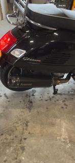 Akrapovic Vespa Gts300, Fietsen en Brommers, Scooters | Vespa, Ophalen, Zo goed als nieuw, Benzine, Overige modellen