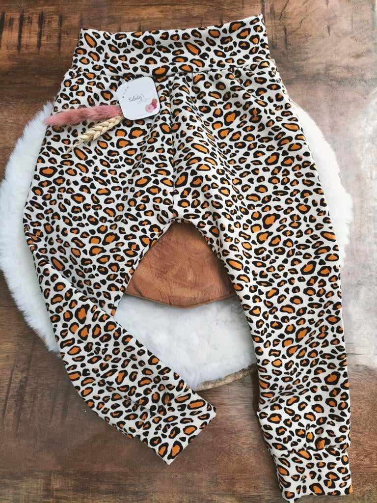 Nieuw handgemaakt • Maat 92, Panterprint Oranje Koningsdag🧡, Kinderen en Baby's, Kinderkleding | Maat 92, Broek, Meisje, Nieuw