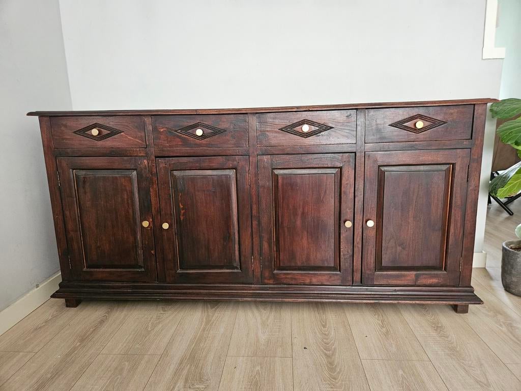 Antiek houten dressoir met goudkleurige knoppen, Ophalen