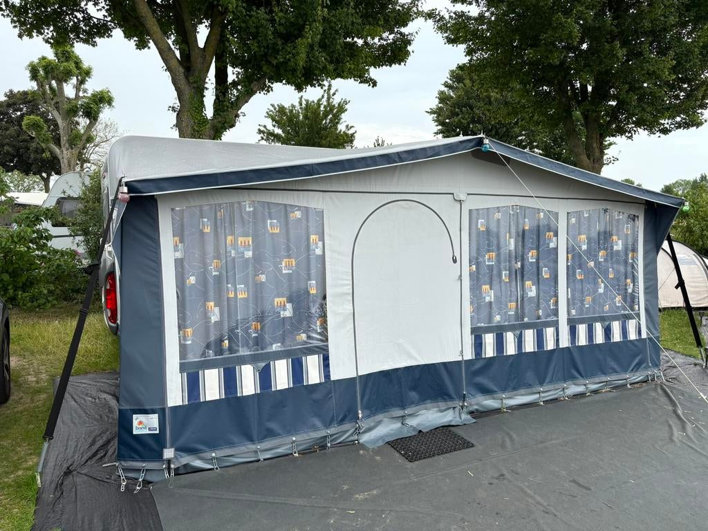 Brand voortent safir tl 240 cm diep en luifel solair maat 13, Ophalen, Zo goed als nieuw, Ten Cate All Season 240g/m2, Brand