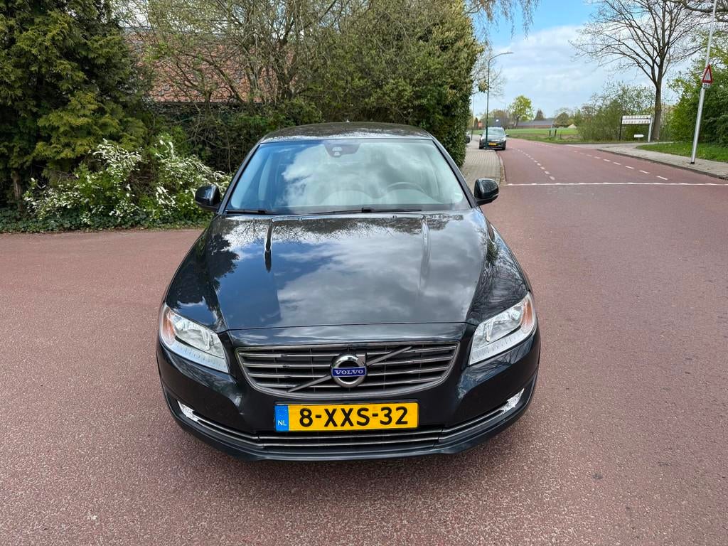 Volvo V70 1.6 D2 Nordic+ Airco / Navi / Leder / NAP, Auto's, Volvo, Euro 6, 4 cilinders, Diesel, Te koop