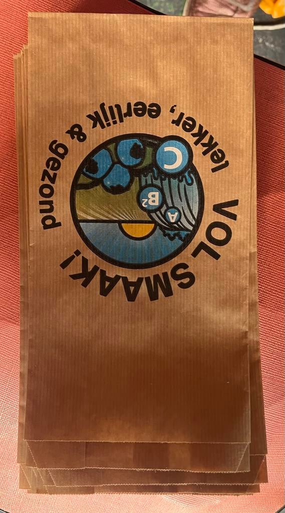 Bruine papieren zakken, Ophalen of Verzenden