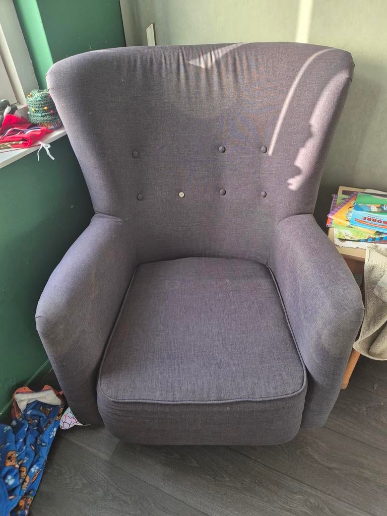 Donker grijze stoel., Ophalen of Verzenden, Gebruikt, 75 tot 100 cm, 50 tot 75 cm