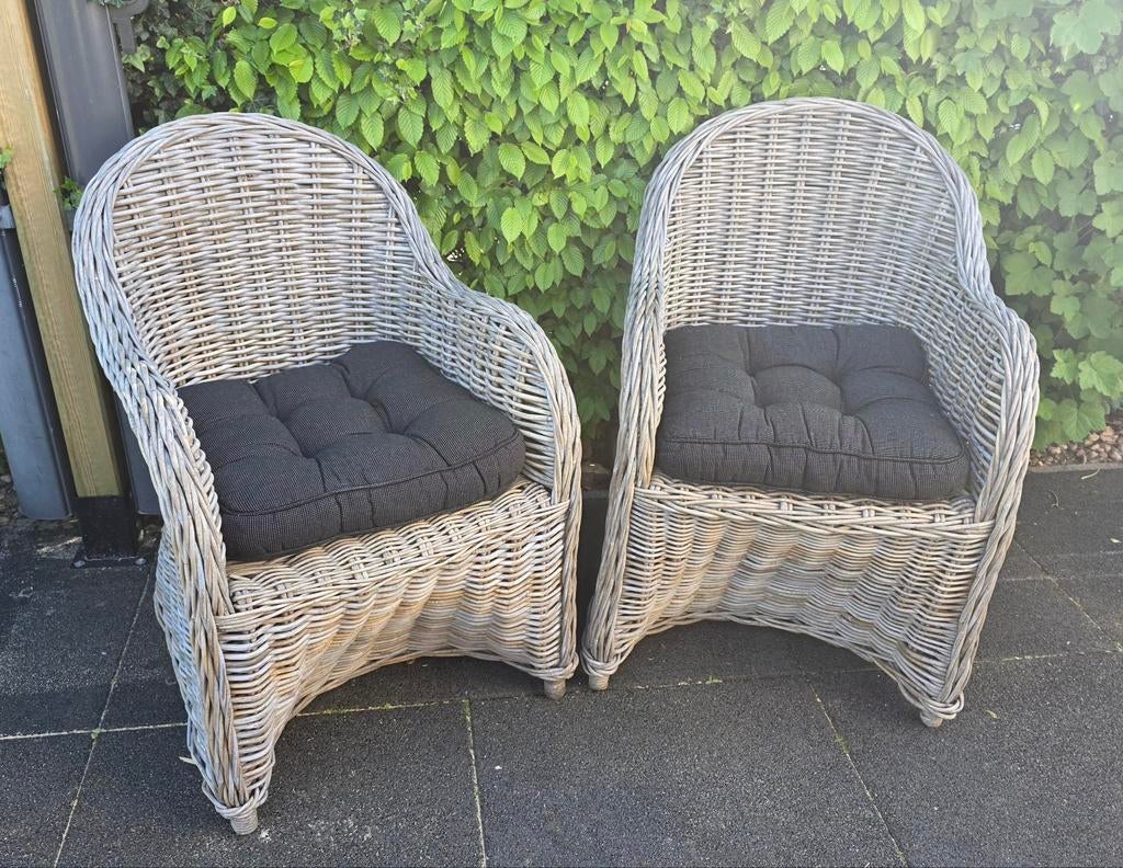 2 roton tuinstoelen met kussens, Ophalen, Gebruikt, Rotan