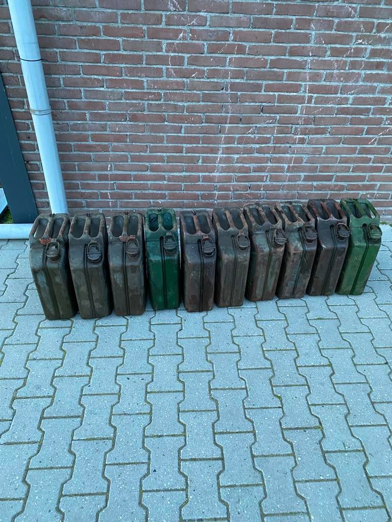 20L jerrycan voor brandstof, Ophalen, Gebruikt, Universele onderdelen