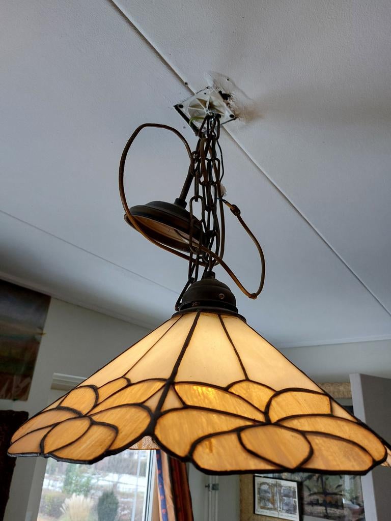 Tiffany stijl hanglamp glas in lood, Huis en Inrichting, Lampen | Hanglampen, Gebruikt, Ophalen of Verzenden, Minder dan 50 cm