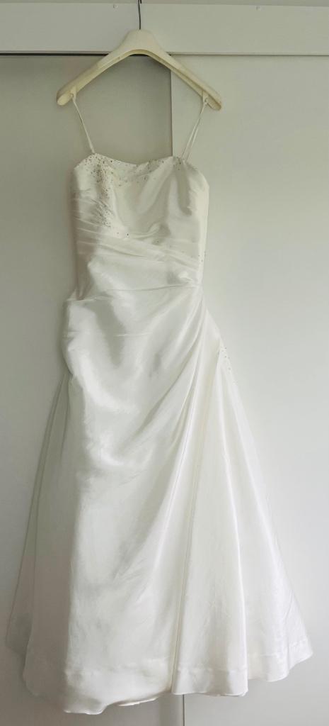 Trouwjurk, maat 44 (valt kleiner)., Kleding | Dames, Trouwkleding en Trouwaccessoires, Ophalen, Trouwjurk, Wit, Zo goed als nieuw
