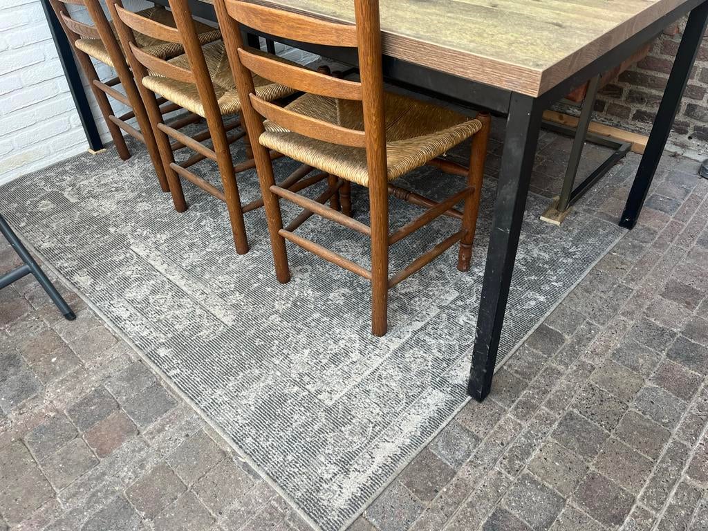 vloerkleed 190 x 132      gratis GERESERVEERD, Huis en Inrichting, Stoffering | Tapijten en Kleden, Ophalen, Gebruikt, 100 tot 150 cm