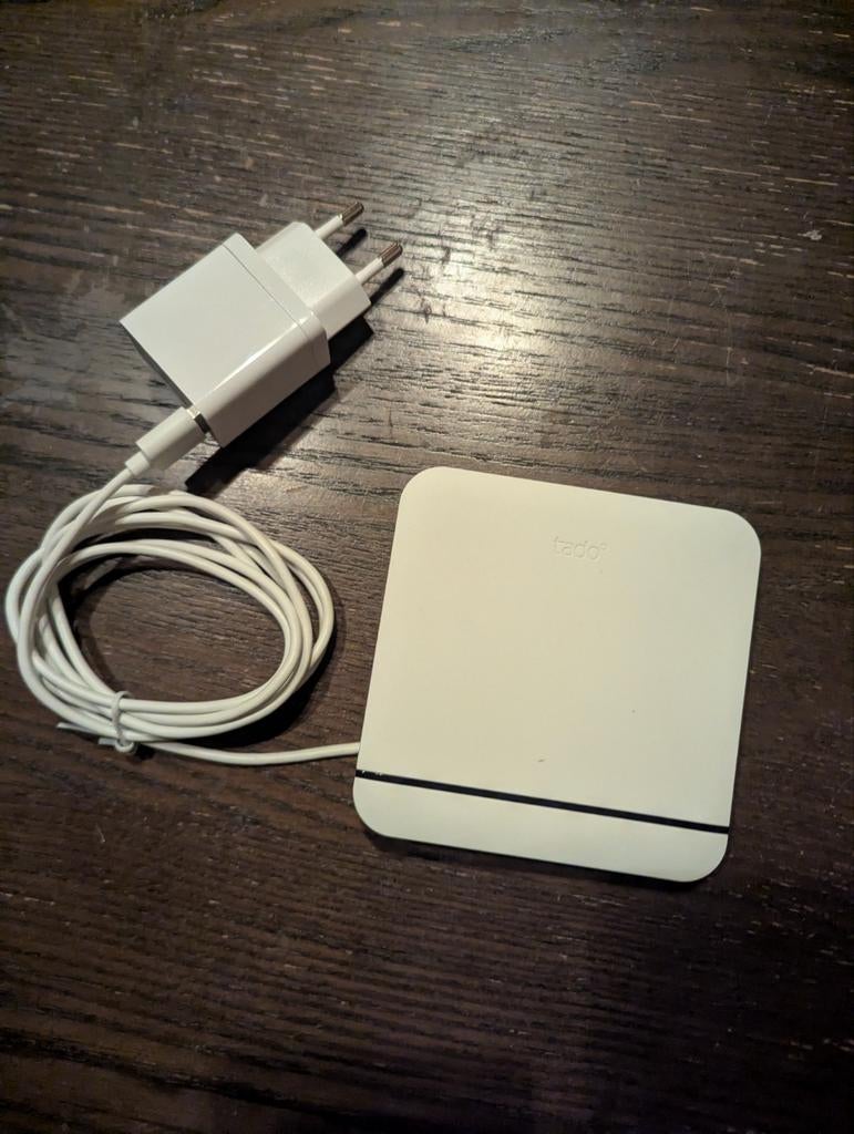 Tado V3+ Slimme Aircobediening, Ophalen of Verzenden, Zo goed als nieuw, Wandairco, 3 snelheden of meer