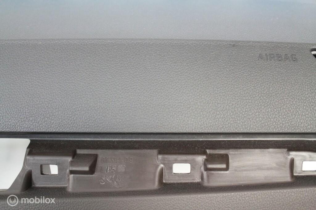 Airbag set - Dashboard zwart/bruin Skoda Superb 2015-heden, Auto-onderdelen, Gebruikt, Ophalen of Verzenden