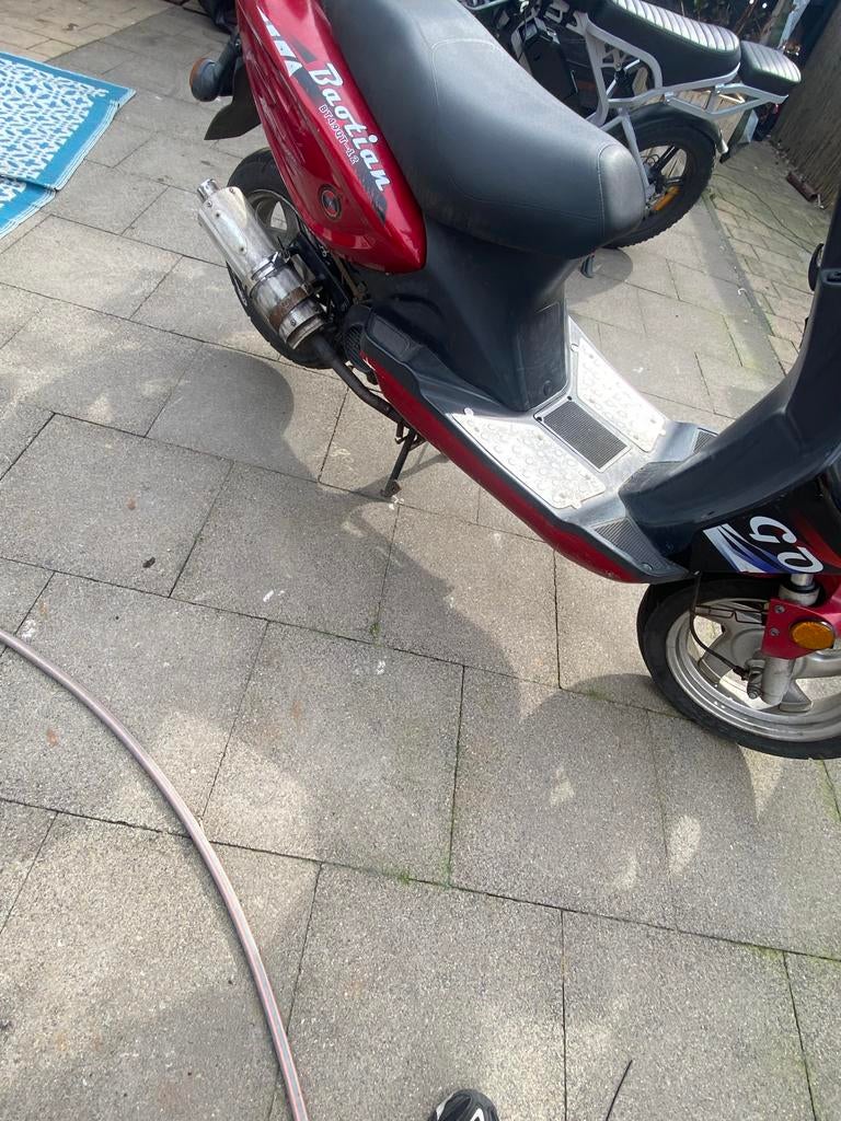 Boatian 50cc 4T scooter, Fietsen en Brommers, Scooters | Overige merken, Ophalen, Gebruikt, Maximaal 45 km/u, Benzine
