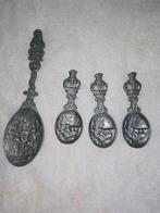 Sierlijke tinnen lepels - Oud Hollands Tingieterij Tiel, Antiek en Kunst, Antiek | Bestek, Ophalen of Verzenden