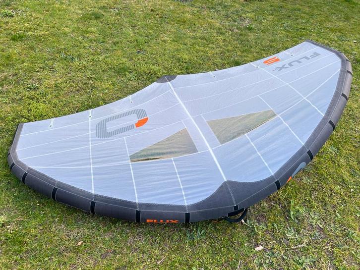 Ozone 5.0 M Wing - Zeer goede staat, Watersport en Boten, Wingsurfen, Zo goed als nieuw, Wingsurf-wing, Ophalen of Verzenden