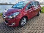 Hyundai iX20 1.6 Cvvt 2011 Rood, Auto's, Voorwielaandrijving, 4 cilinders, Origineel Nederlands, Handgeschakeld