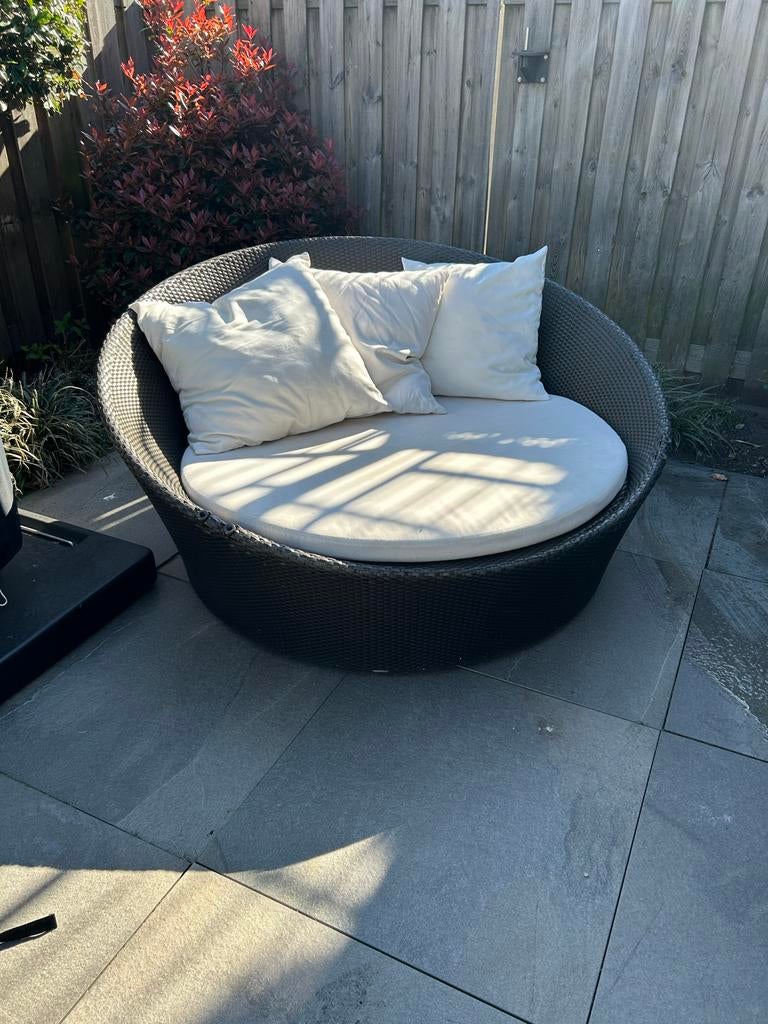Ligbed met kussens kopen | Comfortabel relaxen in de tuin