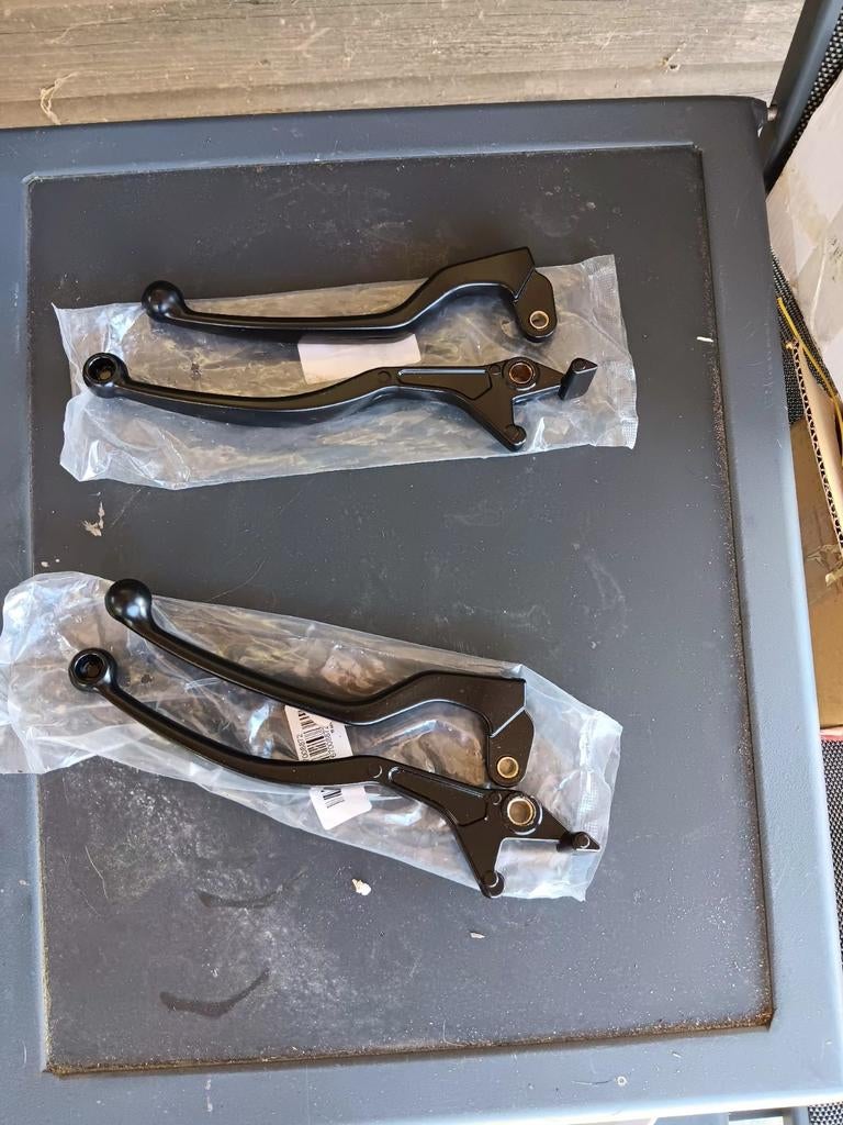 2 setjes rem/ koppeling  hendel voor motoren nieuw!, Motoren, Ophalen, Nieuw